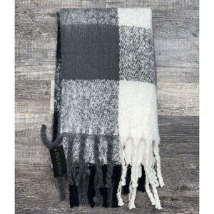 Steve Madden New Buffalo Plaid Fringe Winter Scar with Fringe